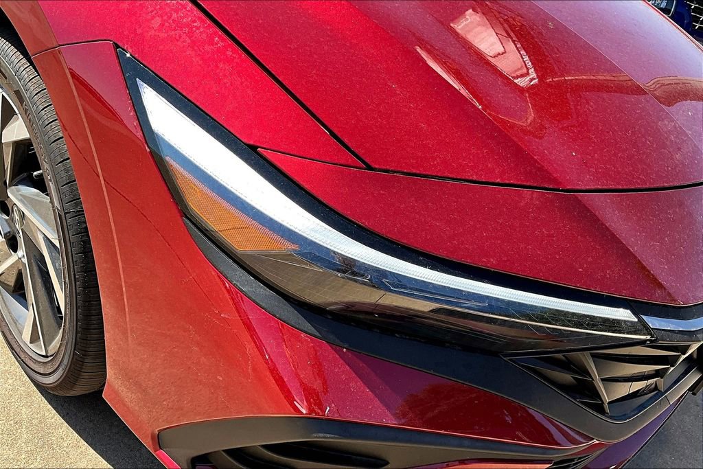 New 2025 Hyundai Elantra SEL image 35