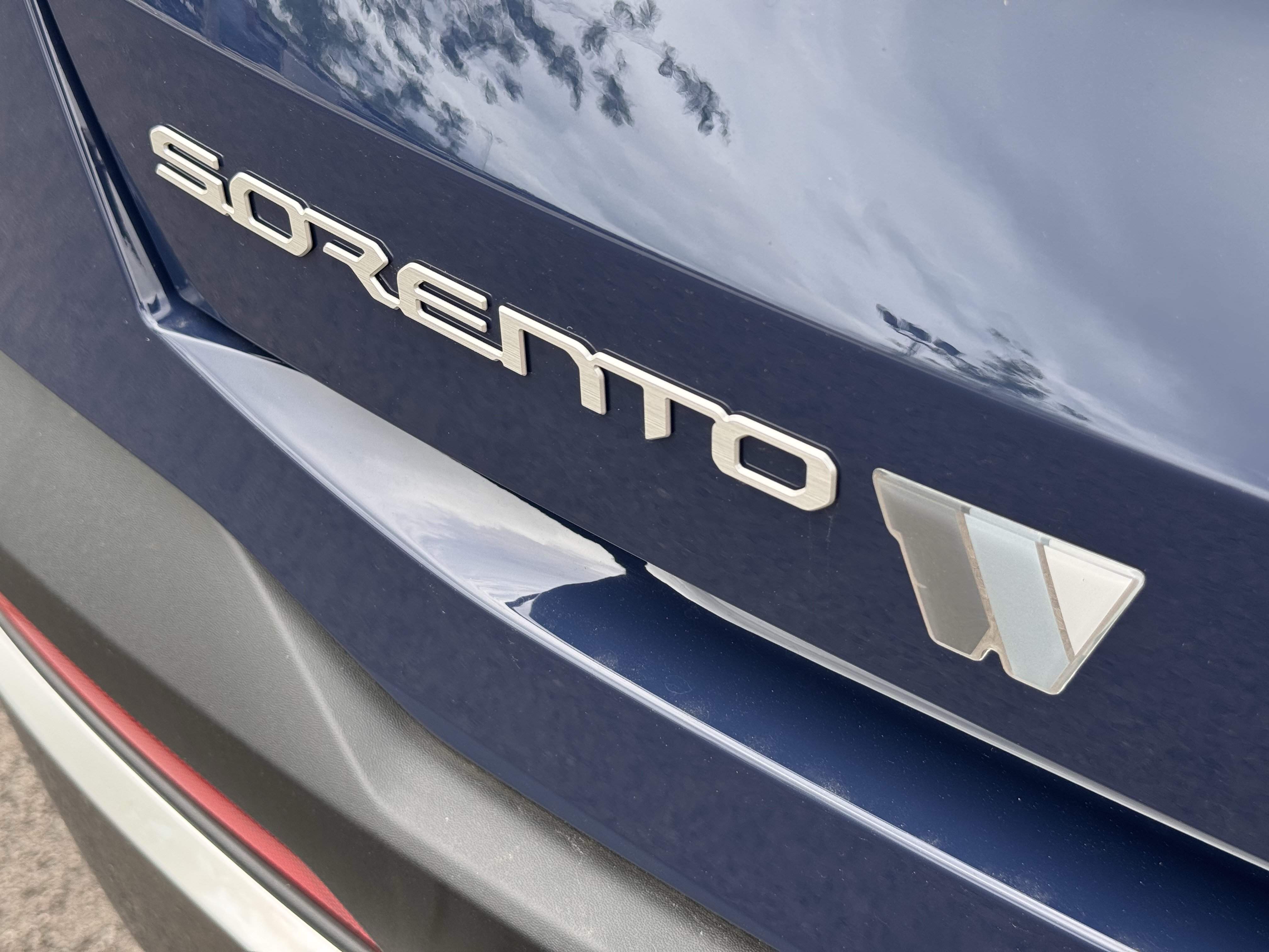 New 2026 Kia Sorento S FWD image 16