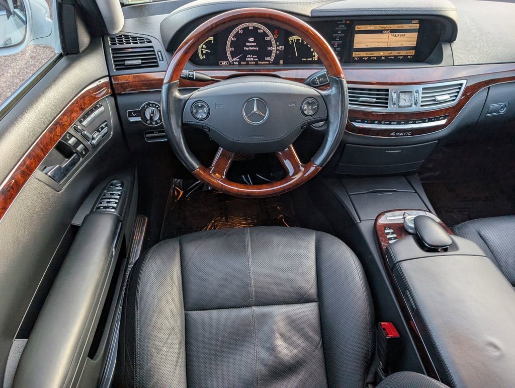 Used 2008 Mercedes-Benz S 550 4MATIC image 25