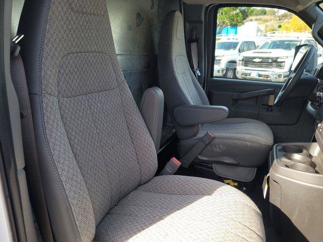 New 2024 Chevrolet Express 3500 w/ Power Convenience Package RWD image 22
