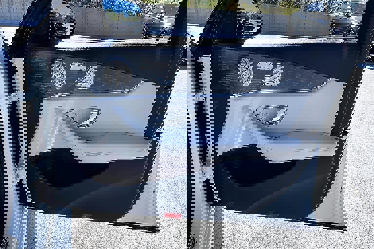 Used 2021 Mercedes-Benz E 350 Sedan image 21