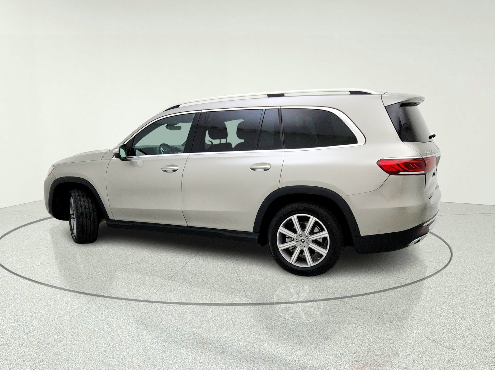 Used 2023 Mercedes-Benz GLS 450 4MATIC image 13