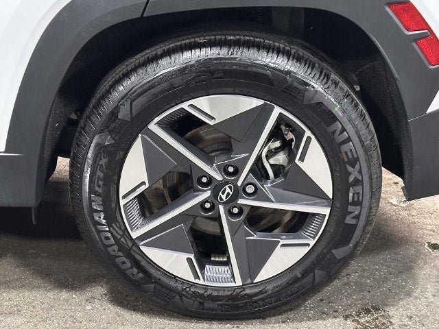Used 2025 Hyundai Tucson SEL AWD/4WD image 18