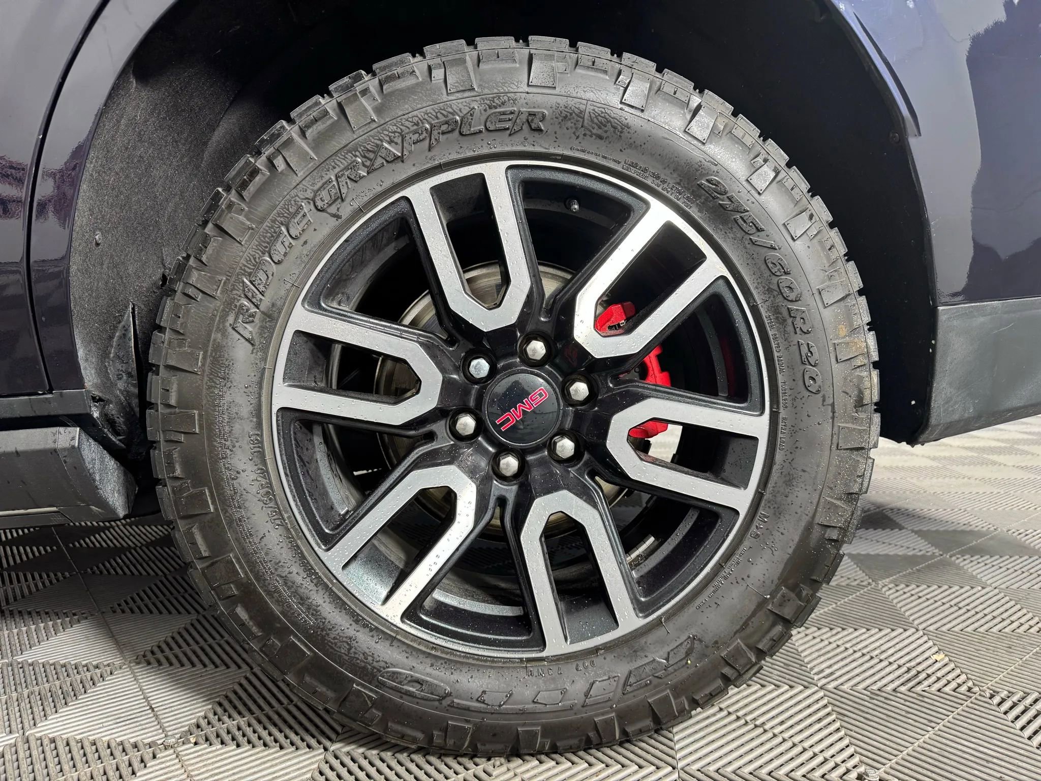 Used 2022 GMC Yukon AT4 image 51