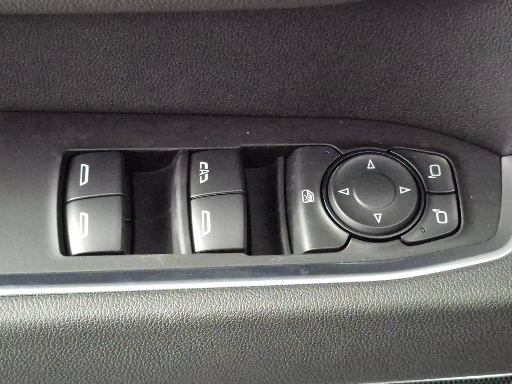 New 2026 Chevrolet Silverado 1500 LT AWD/4WD image 16