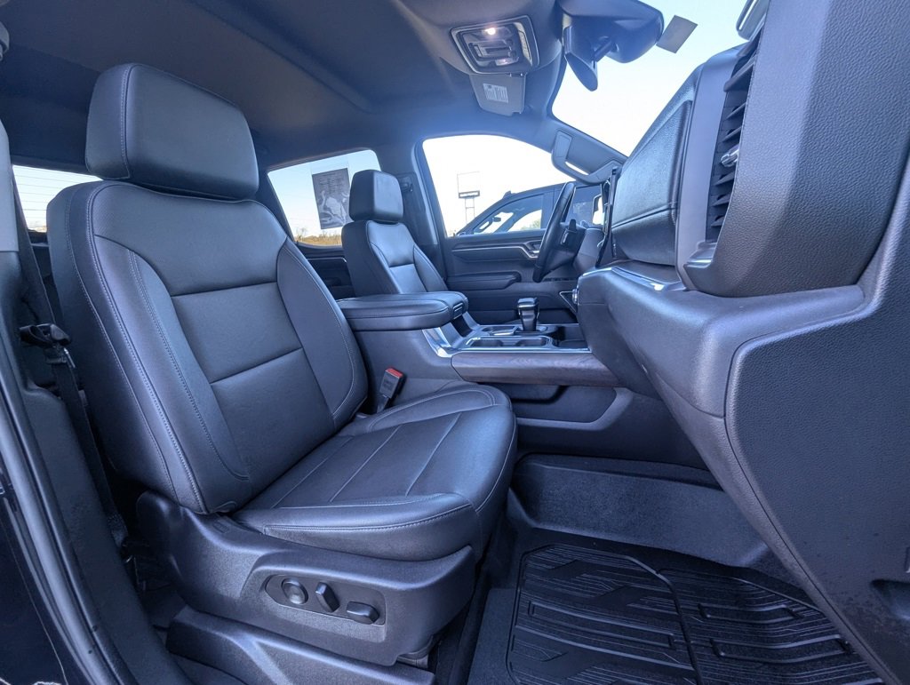 Used 2023 GMC Sierra 1500 SLT w/ SLT Premium Package image 28