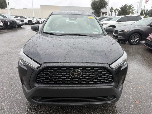 Certified 2025 Toyota Corolla Cross L FWD image 6