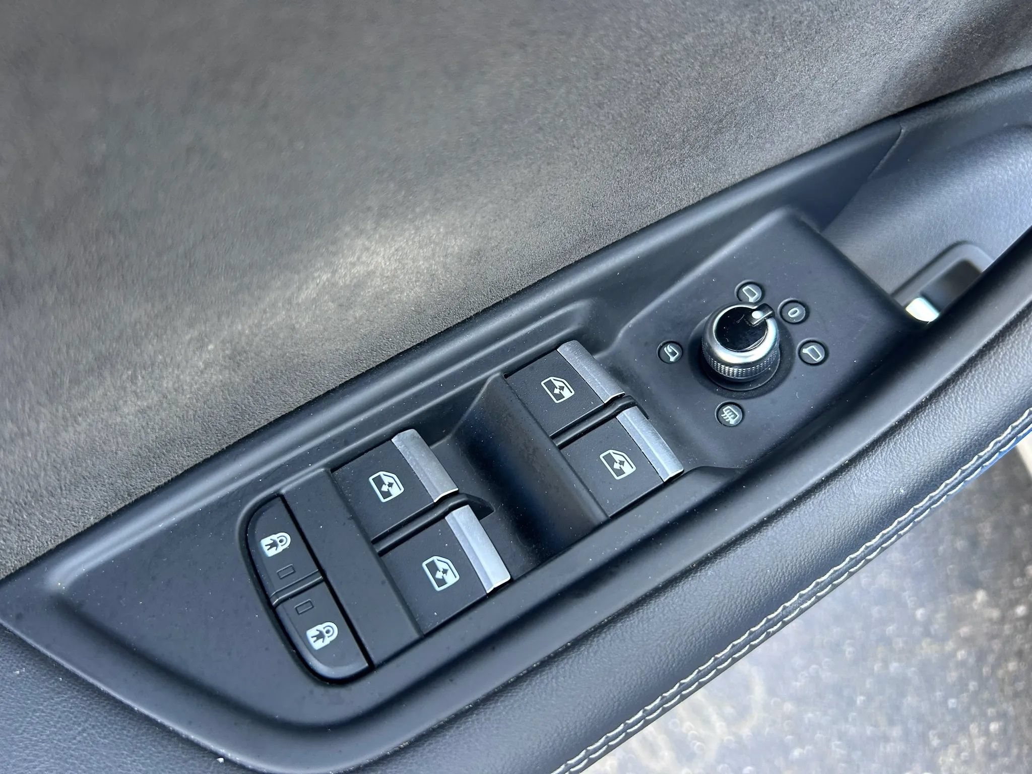 Used 2020 Audi S4 Premium Plus AWD/4WD image 27