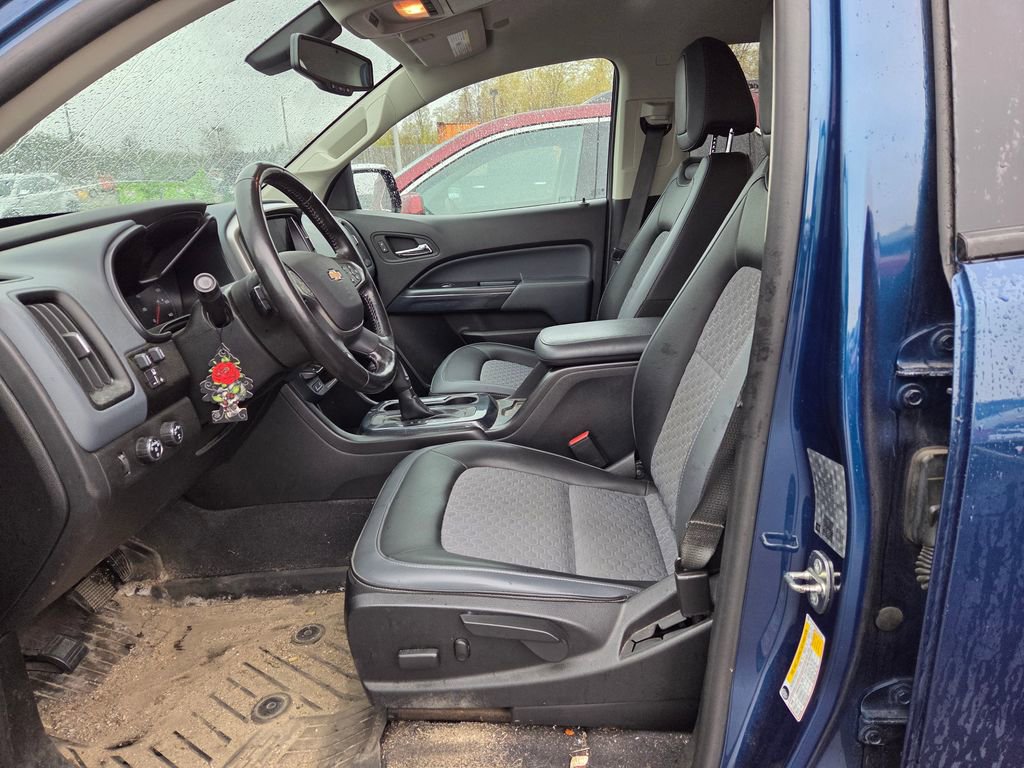 Used 2020 Chevrolet Colorado Z71 AWD/4WD image 6