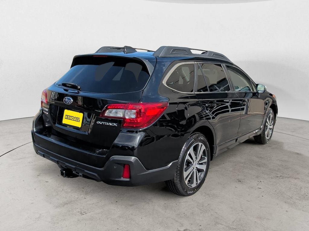 Used 2018 Subaru Outback 2.5i Limited AWD/4WD image 5