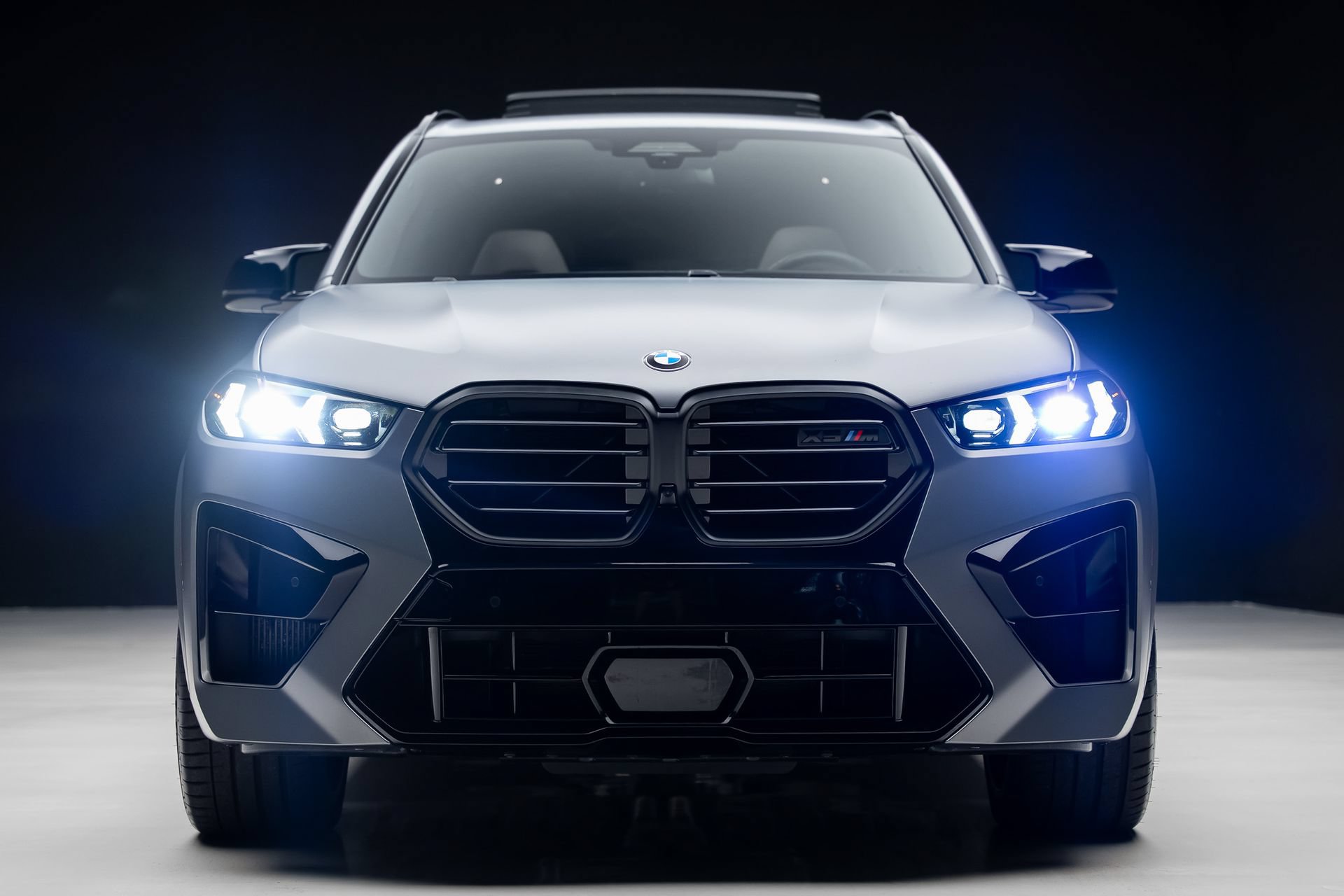Used 2025 BMW X5 M Competition w/ Executive Package AWD/4WD image 8