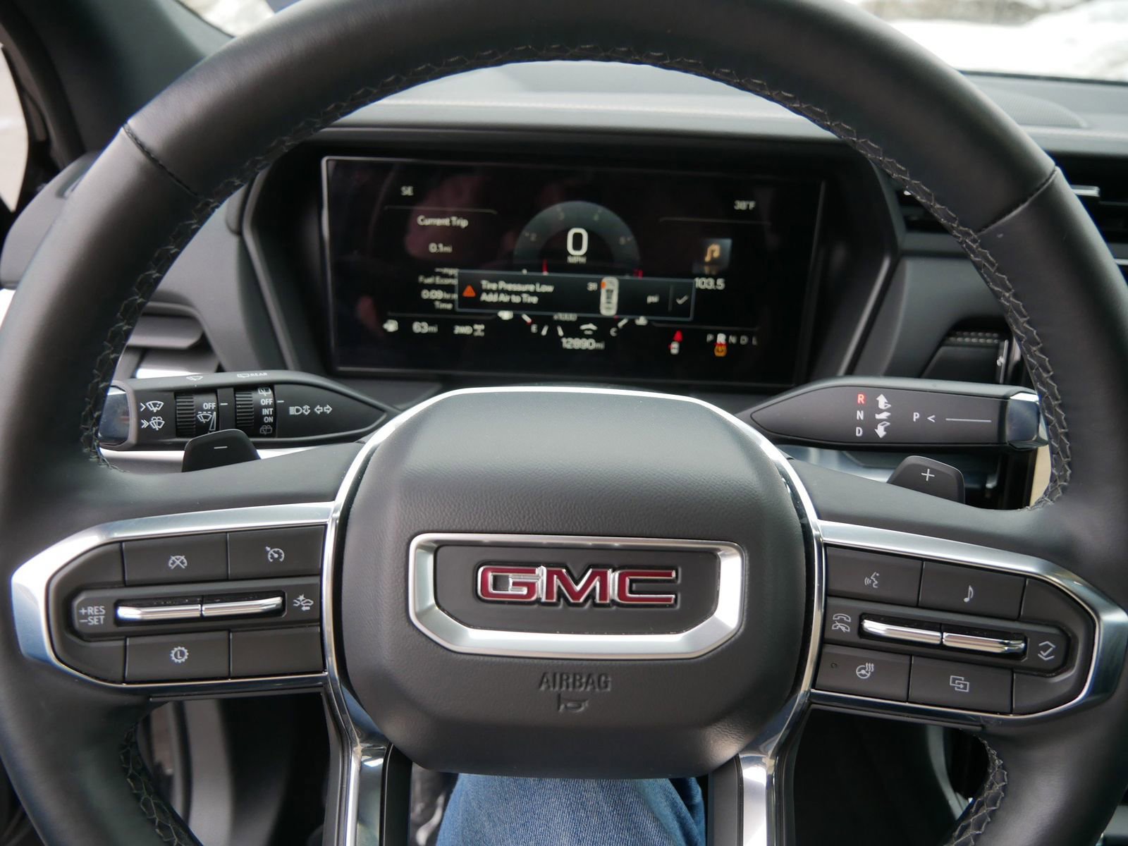 Used 2025 GMC Terrain Elevation image 22