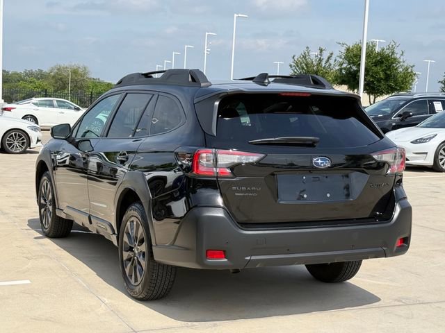 Used 2025 Subaru Outback Onyx Edition AWD/4WD image 7