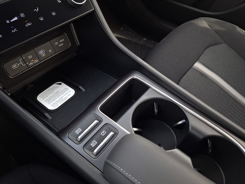 New 2026 Hyundai Sonata SEL FWD image 25