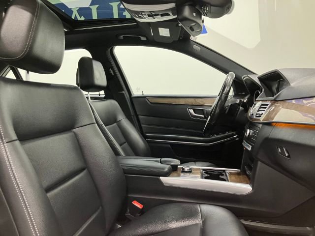 Used 2016 Mercedes-Benz E 350 4MATIC image 59