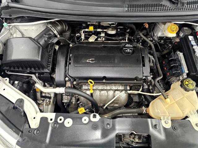 Used 2018 Chevrolet Sonic LT image 35