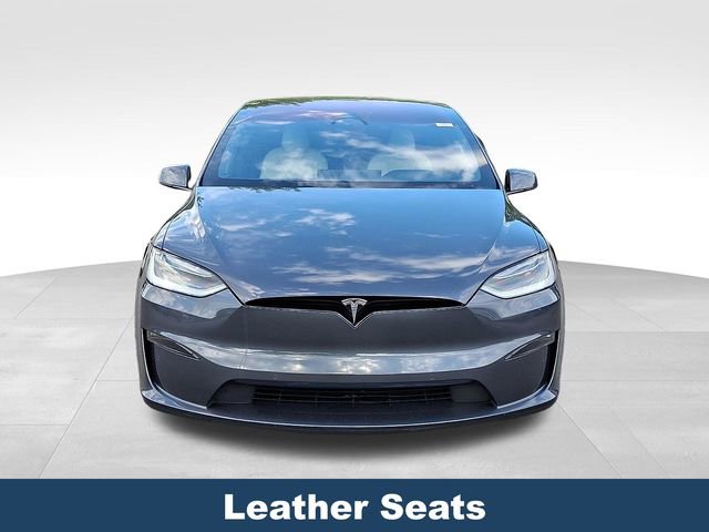 Used 2023 Tesla Model X image 2