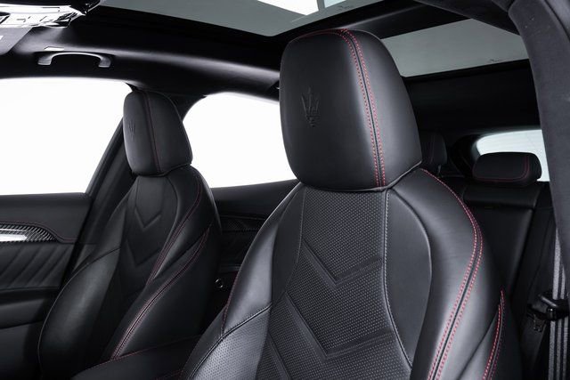 Used 2023 Maserati Grecale Modena image 17