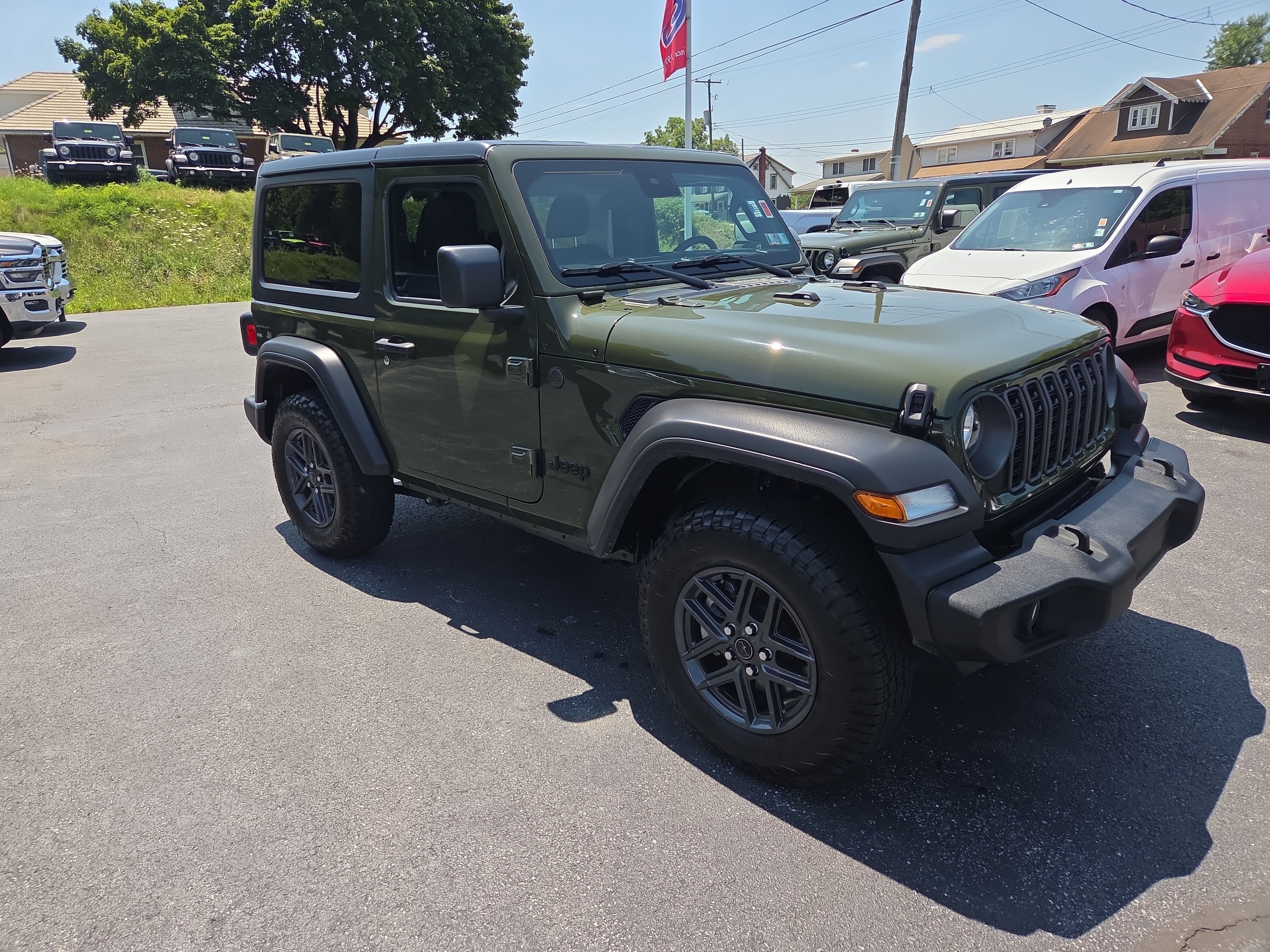 Used 2024 Jeep Wrangler Sport AWD/4WD image 1