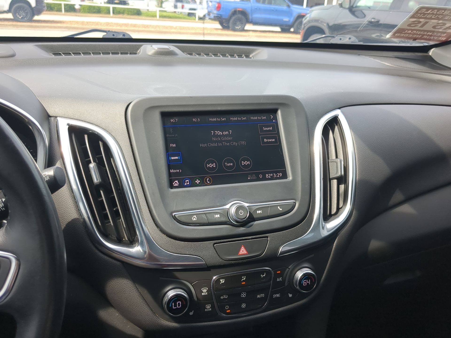 Used 2021 Chevrolet Equinox LT FWD image 18