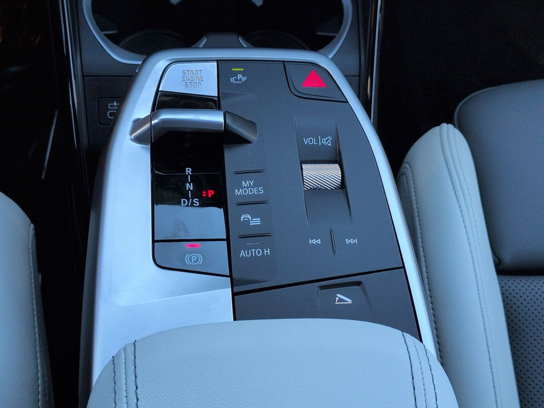 Used 2026 BMW X2 xDrive28i w/ Technology Package image 25