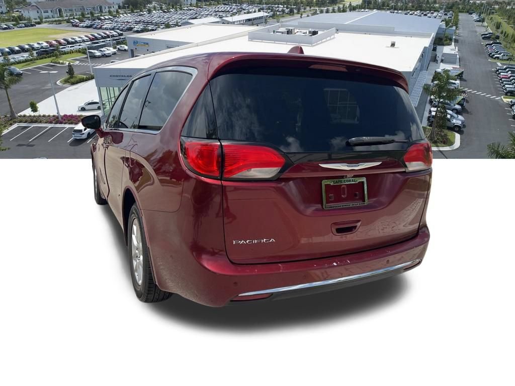 Used 2020 Chrysler Pacifica Touring w/ Advanced Safetytec Group FWD image 21
