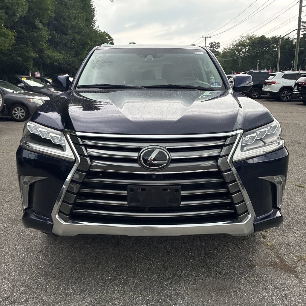Used 2019 Lexus LX 570 4WD w/ Luxury Package image 8