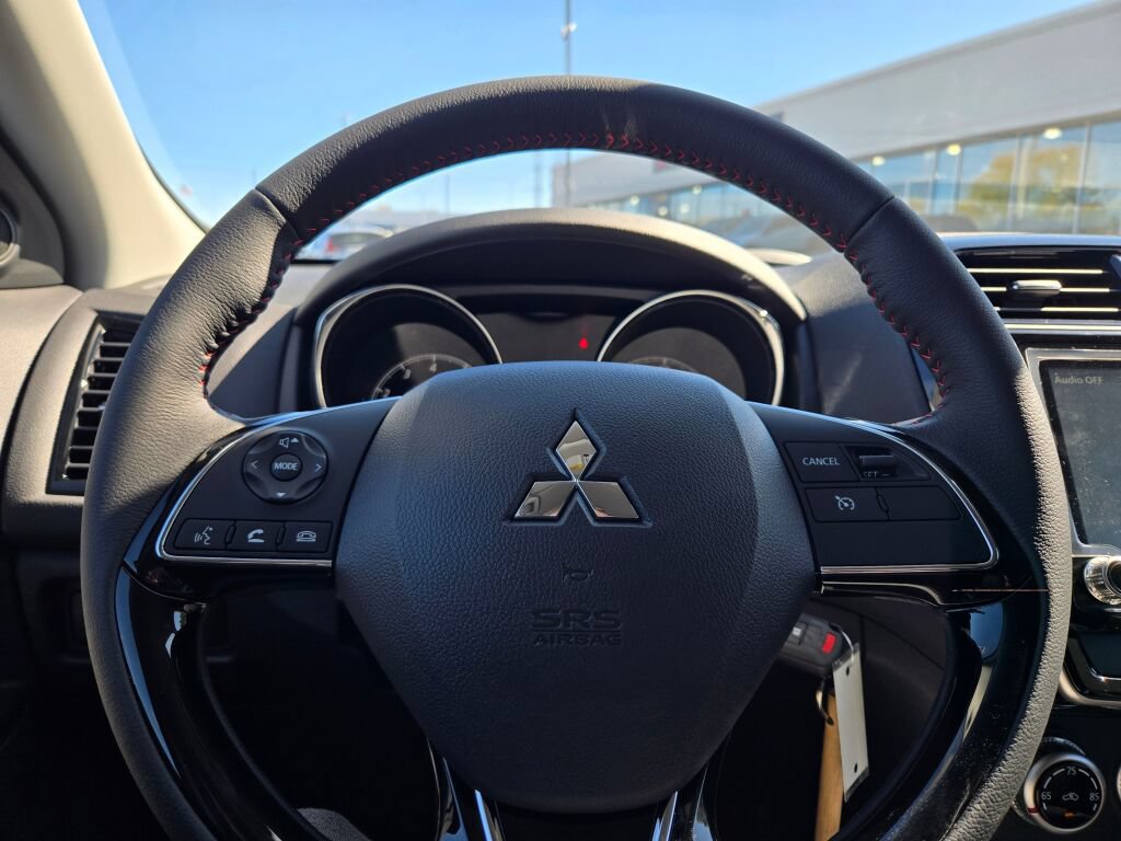 New 2027 Mitsubishi Outlander Sport LE AWD/4WD image 25