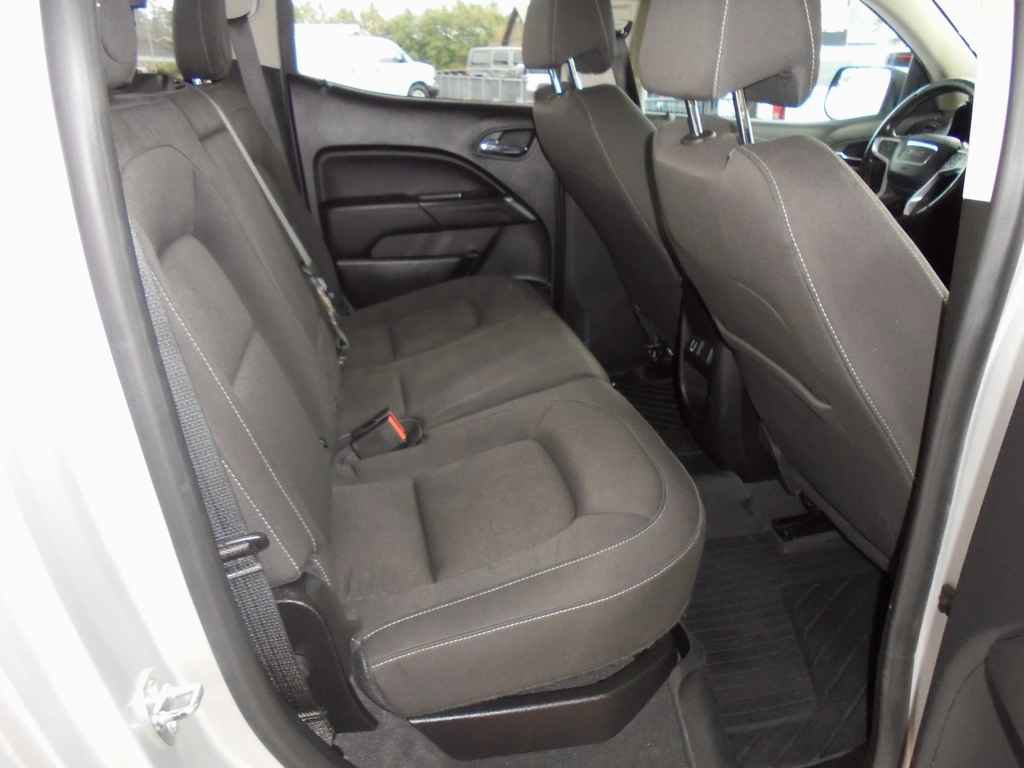 Used 2019 GMC Canyon SLE w/ SLE Convenience Package image 10