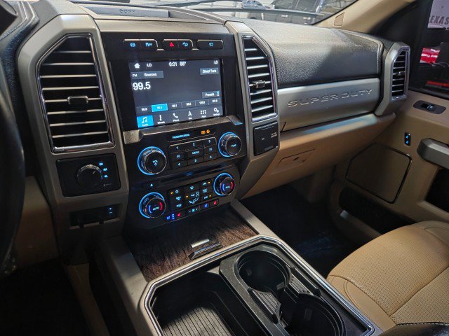 Used 2017 Ford F350 Lariat w/ Lariat Value Package AWD/4WD image 54