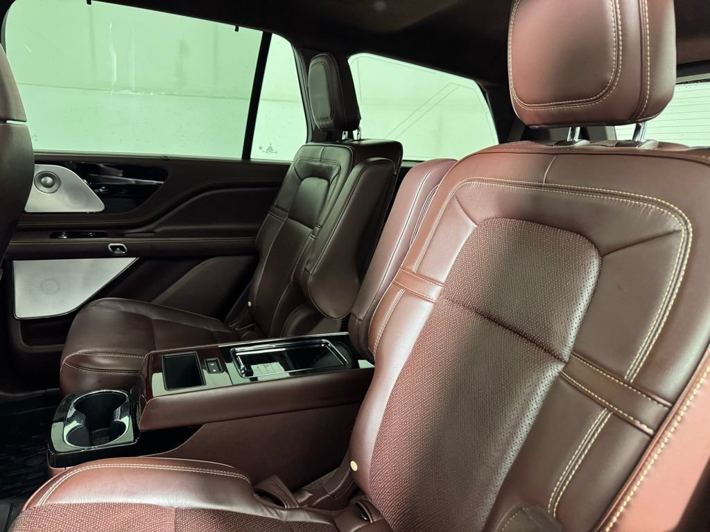 Certified 2023 Lincoln Aviator Black Label w/ Dynamic Handling Package AWD/4WD image 51