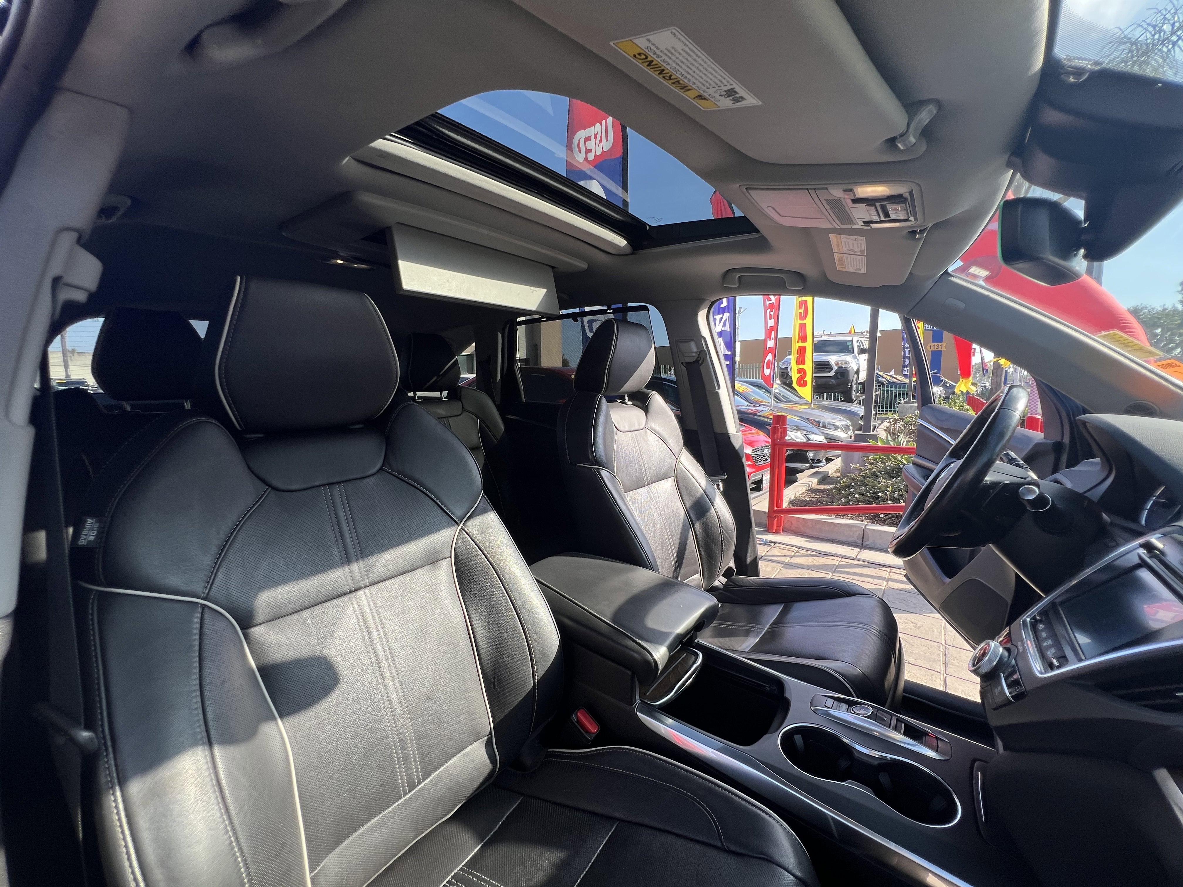 Used 2017 Acura MDX SH-AWD image 46