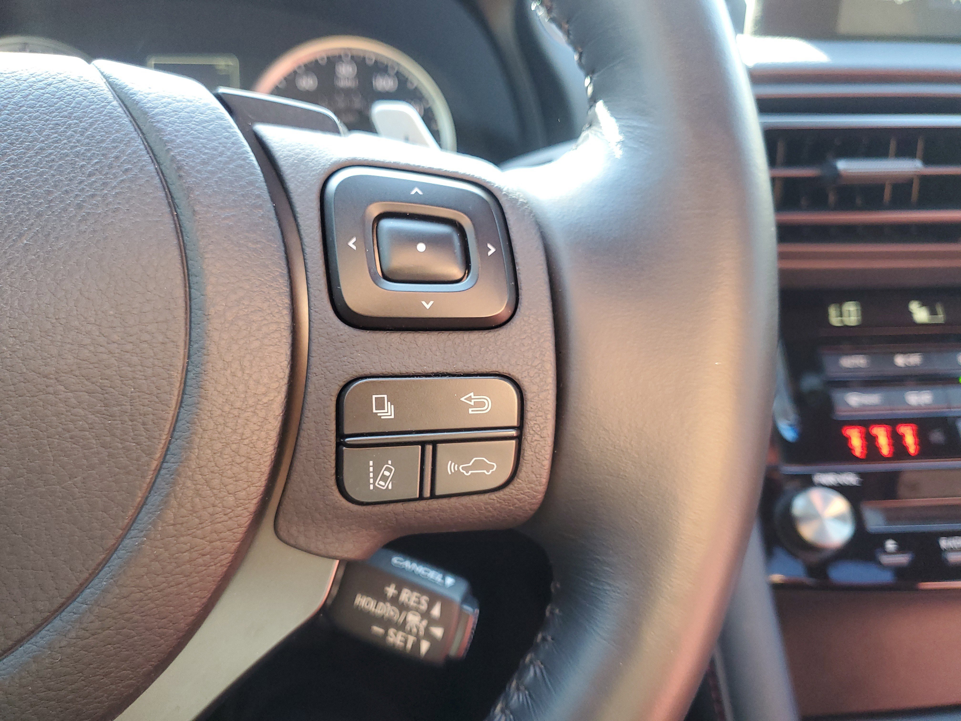 Used 2025 Lexus IS 300 w/ Premium Package RWD image 26