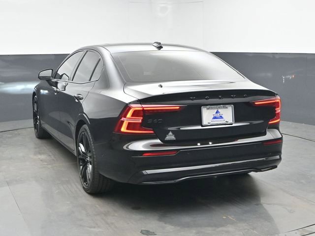 Used 2023 Volvo S60 B5 Plus w/ Climate Package image 8