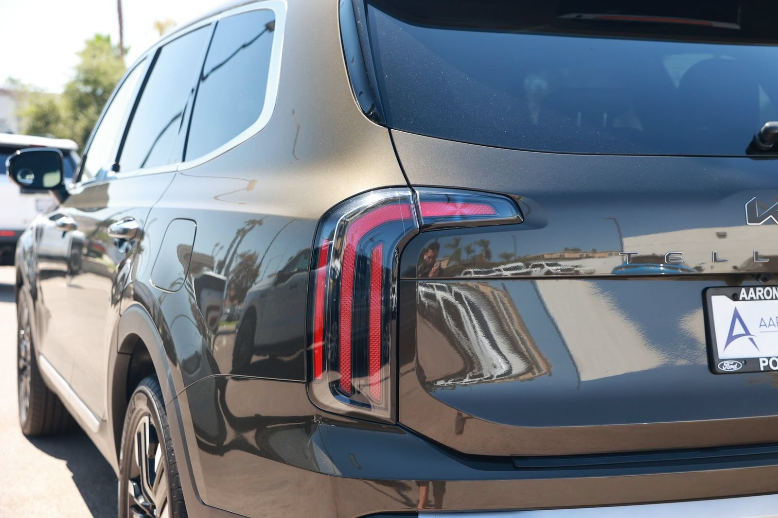 Used 2024 Kia Telluride SX Prestige AWD/4WD image 16