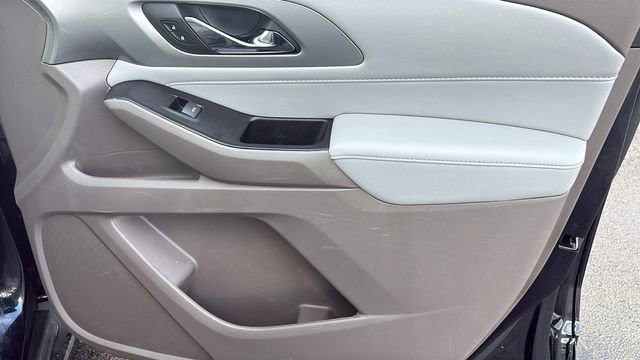 Used 2020 Chevrolet Traverse LT AWD/4WD image 33