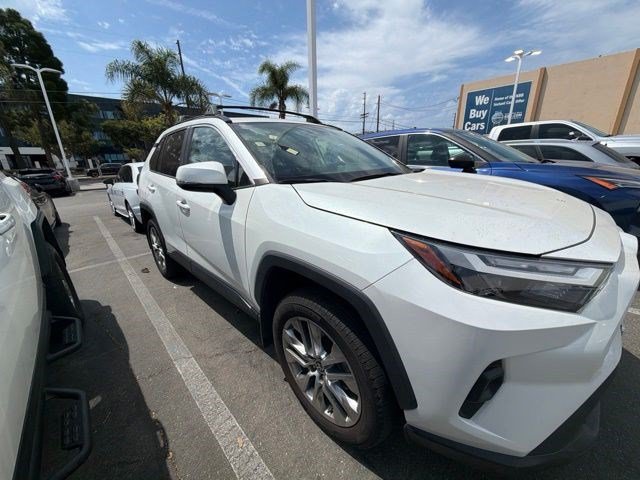 Certified 2023 Toyota RAV4 XLE Premium FWD image 7
