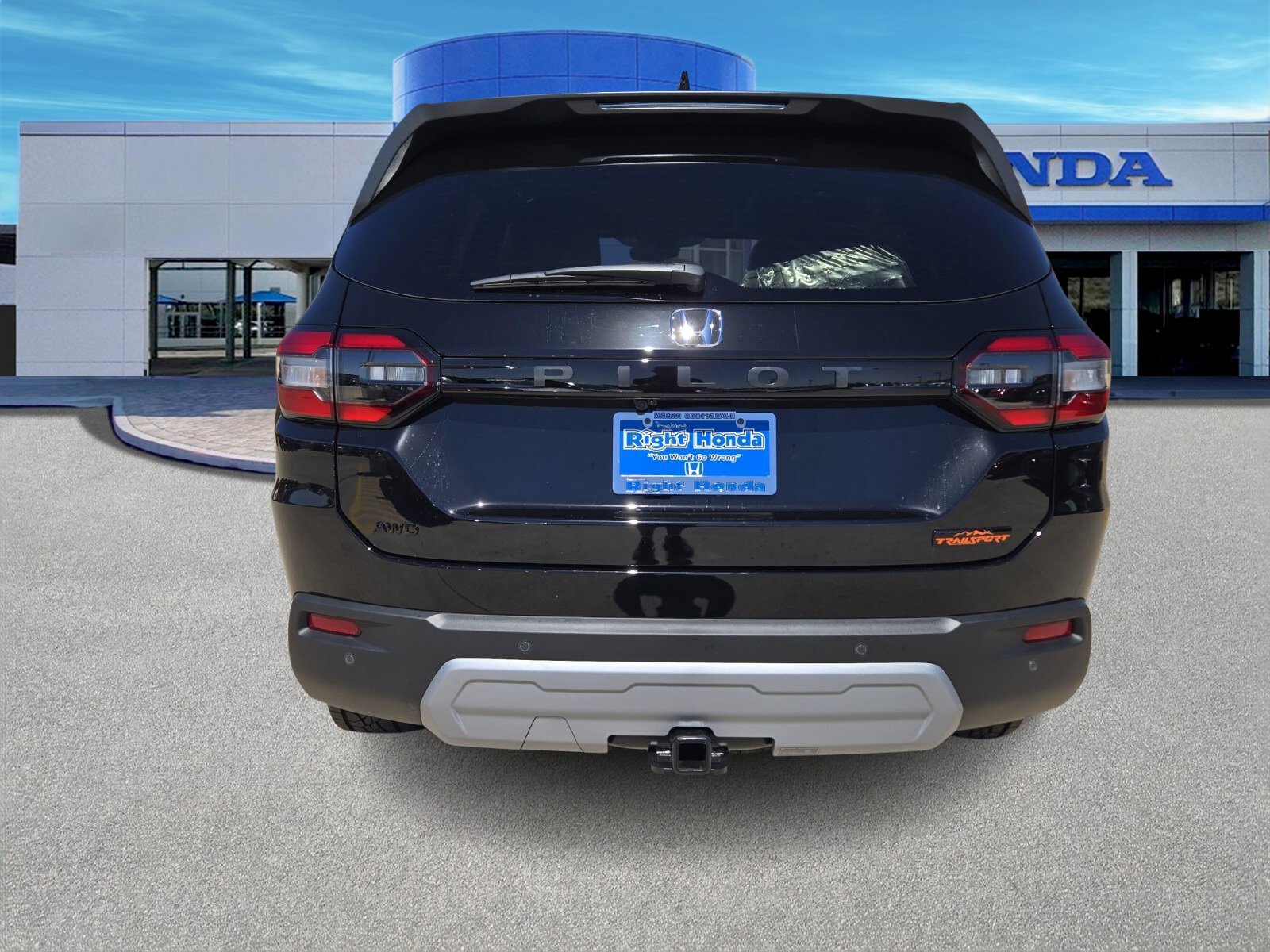 New 2025 Honda Pilot TrailSport image 5