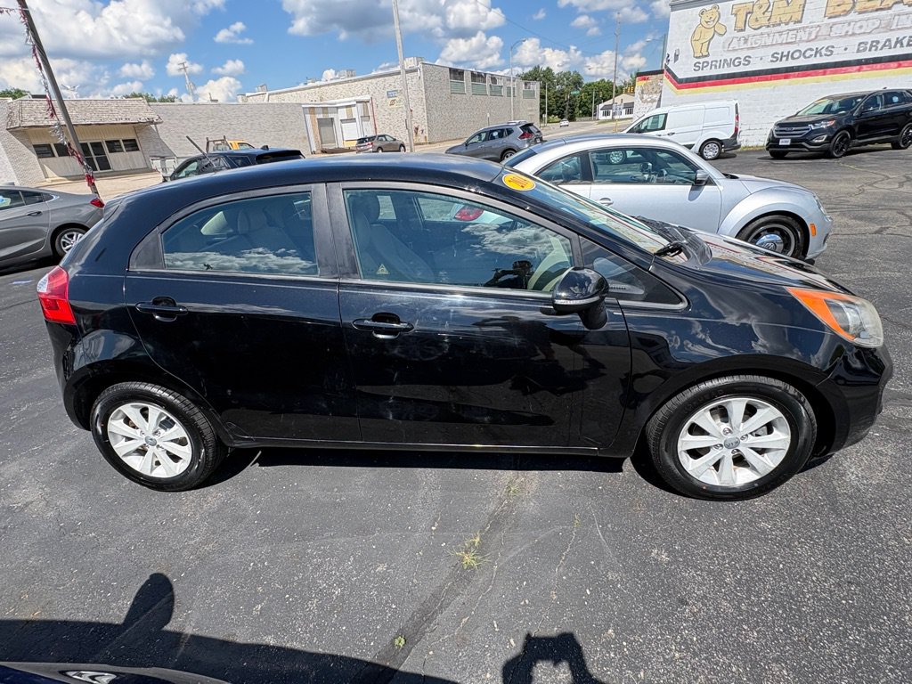Used 2014 Kia Rio EX w/ Convenience Package FWD image 2