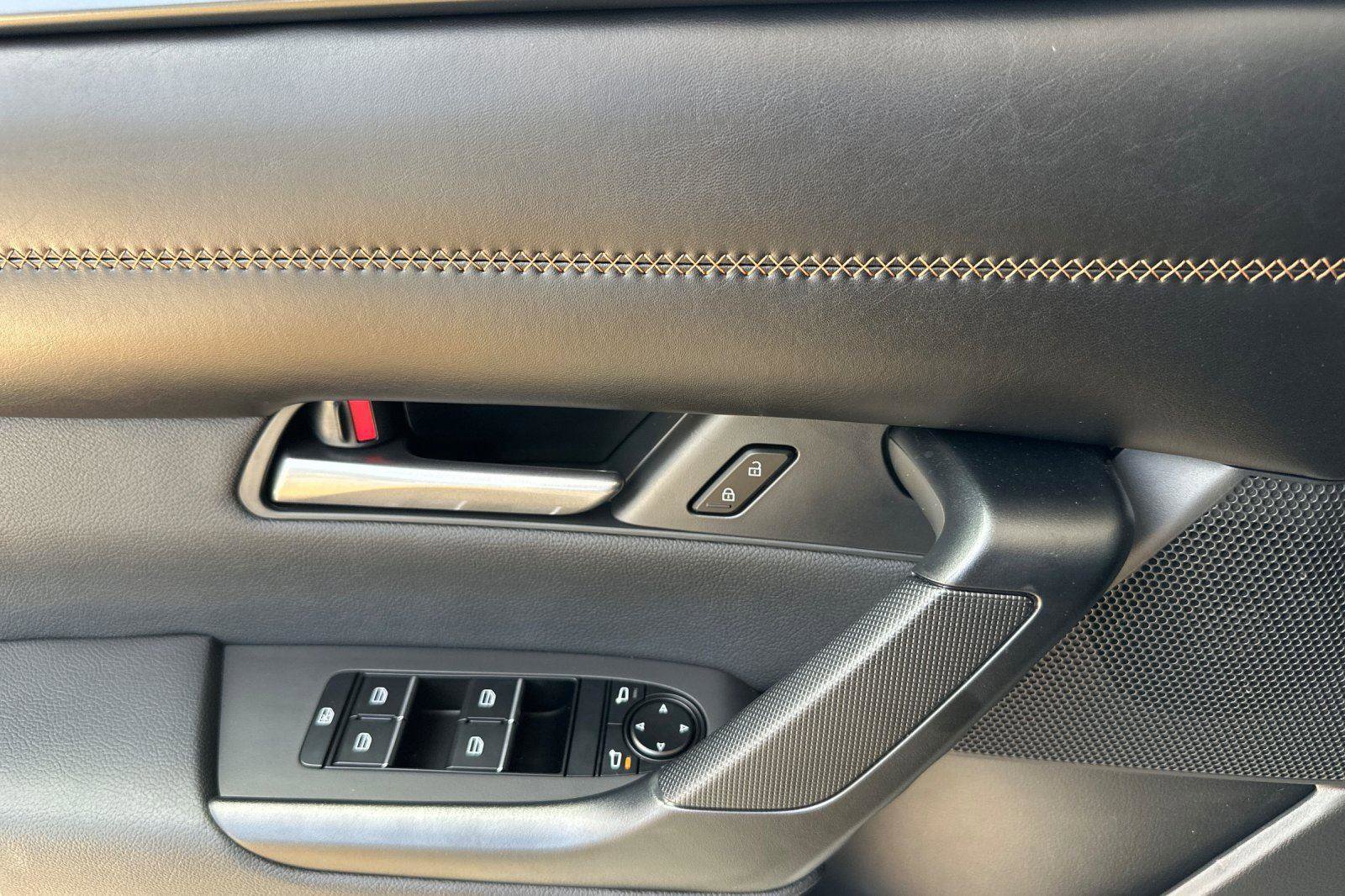 New 2025 MAZDA CX-50 AWD 2.5 Hybrid w/ Weather Package image 10