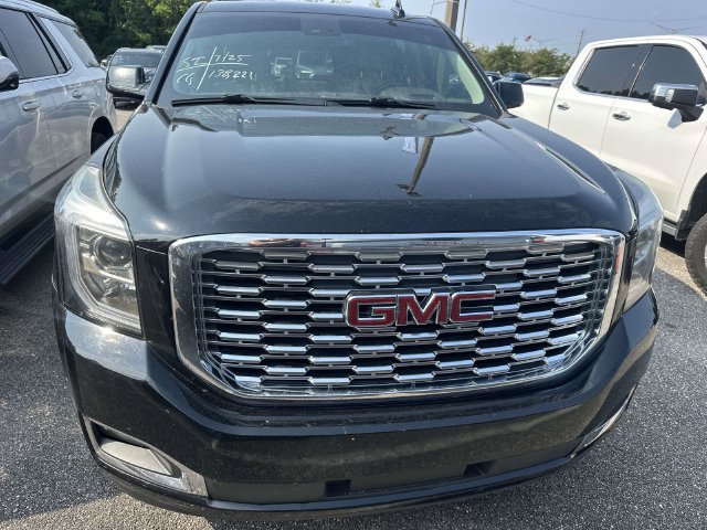 Used 2018 GMC Yukon XL Denali w/ Open Road Package RWD image 11