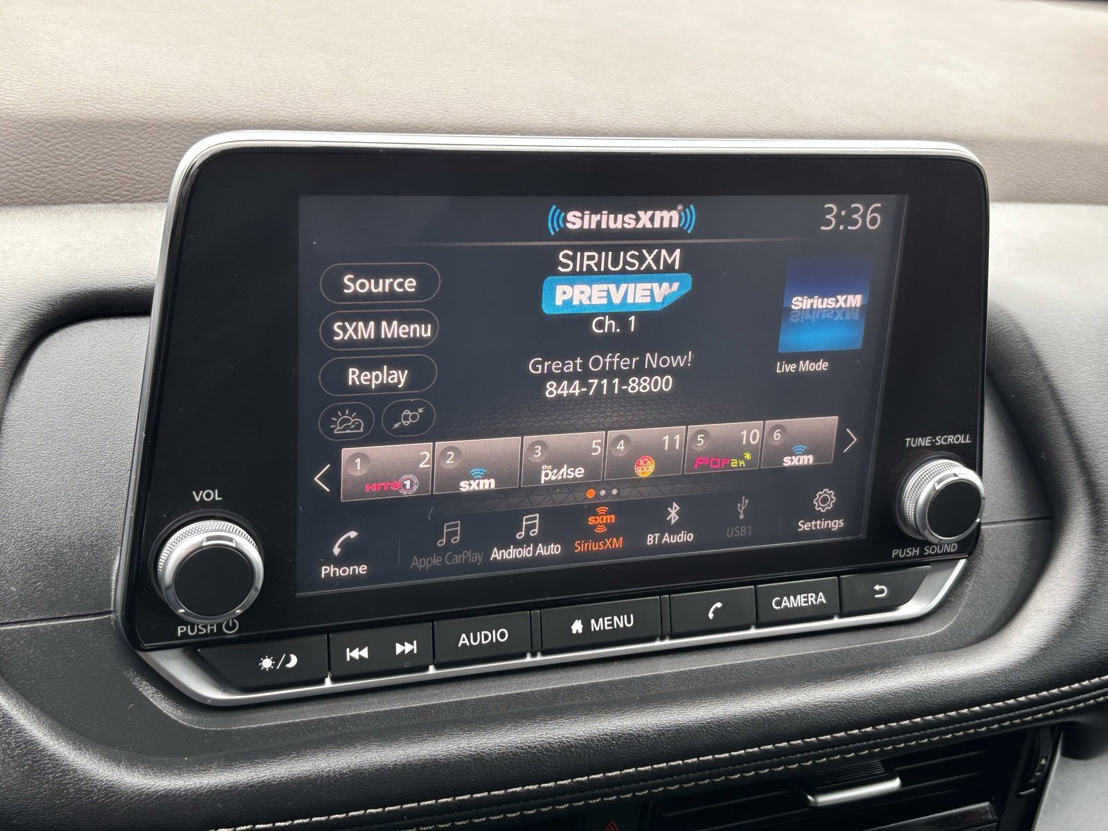 Used 2021 Nissan Rogue SV image 25