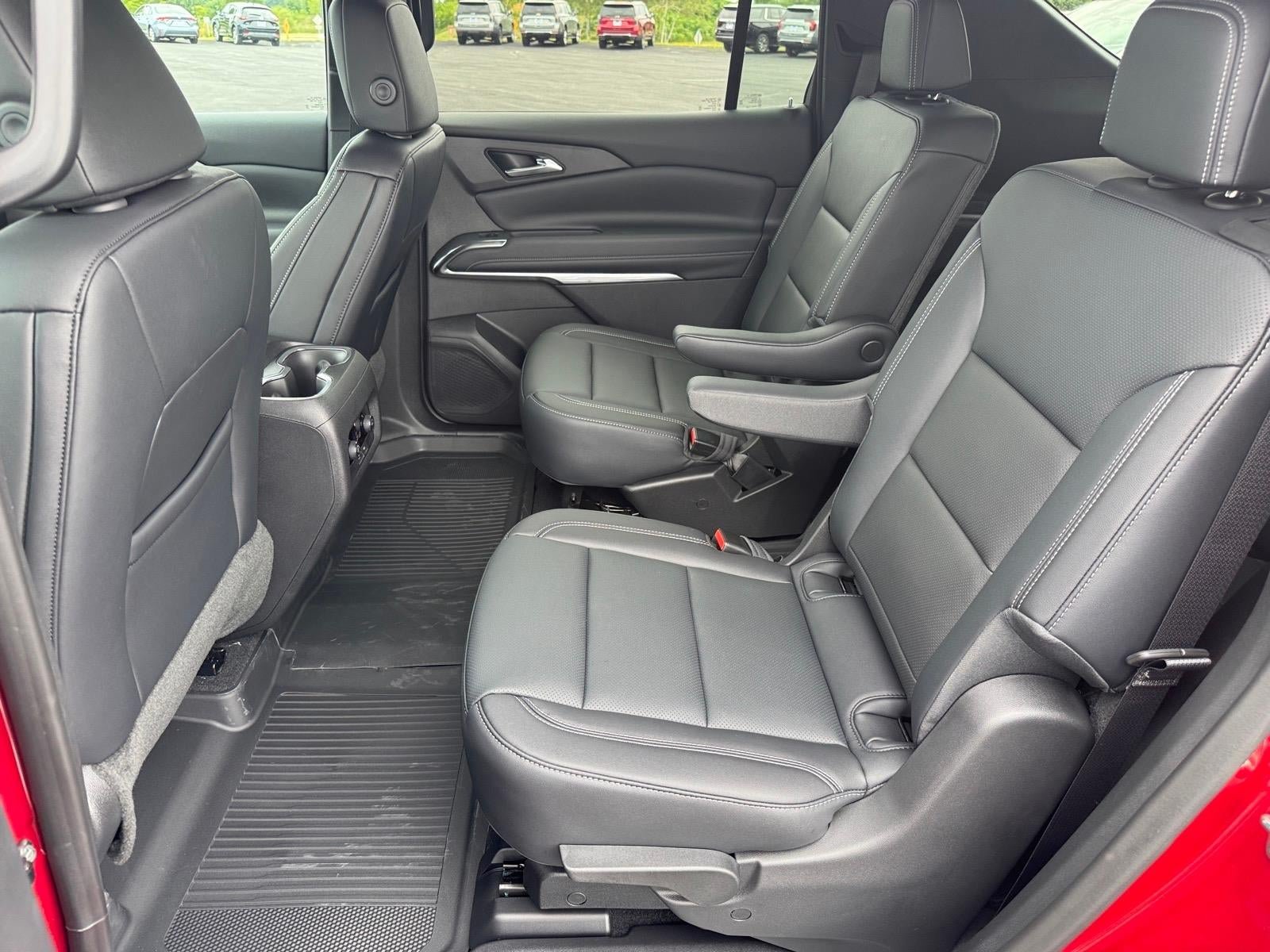 New 2027 Chevrolet Traverse LT w/ Driver Confidence Package AWD/4WD image 5