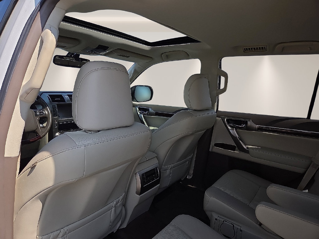 Used 2017 Lexus GX 460 Premium AWD/4WD image 14