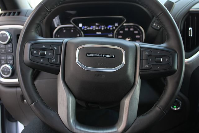 Used 2023 GMC Sierra 2500 Denali w/ Technology Package AWD/4WD image 13