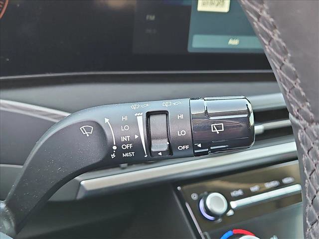 Certified 2025 Hyundai Santa Fe SEL image 11