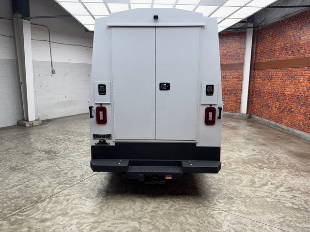 Used 2024 Mercedes-Benz Sprinter 4500 image 7