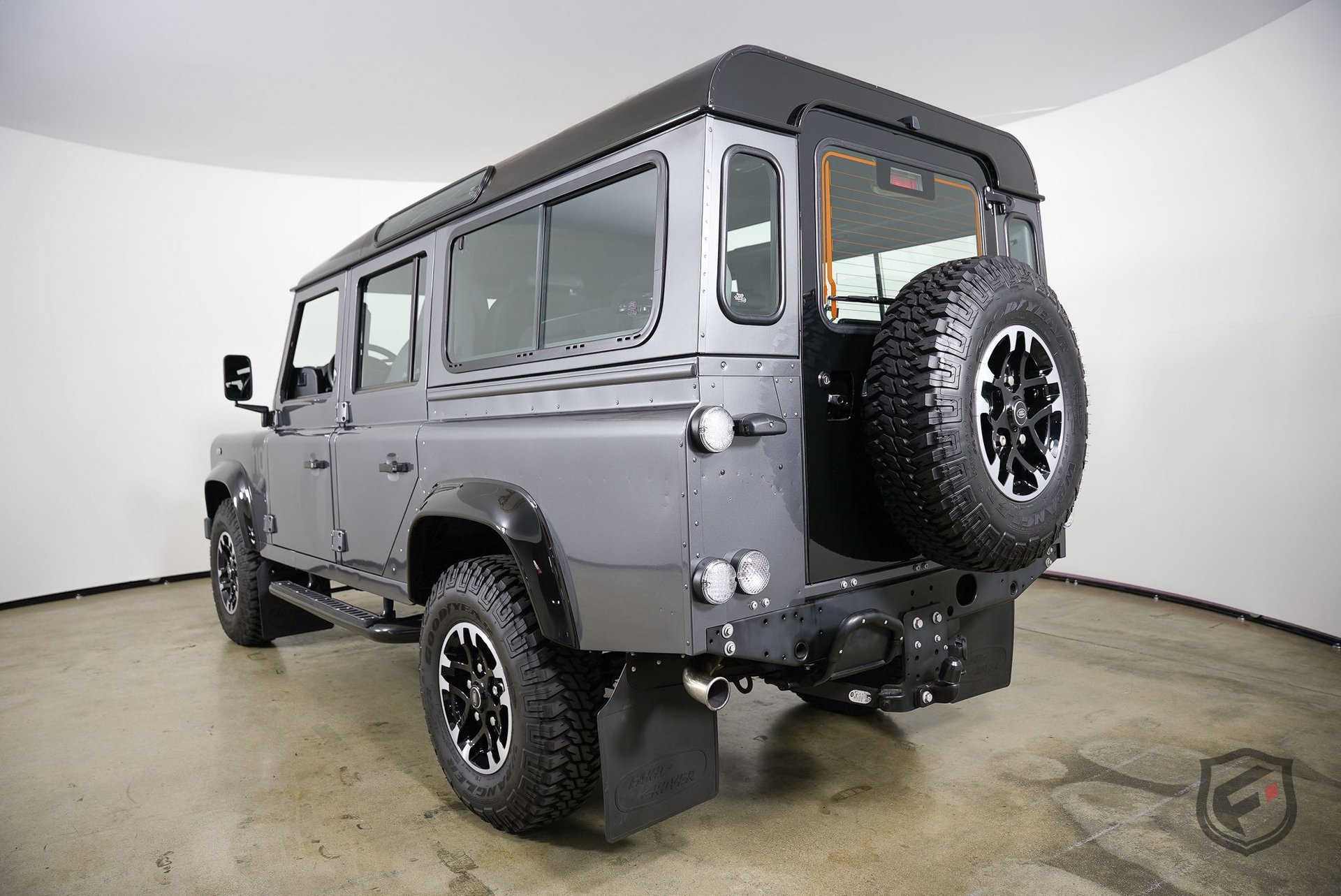 Used 1991 Land Rover Defender 110 image 7