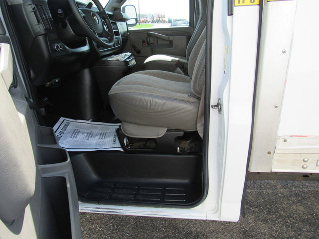 Used 2021 Chevrolet Express 3500 RWD image 26