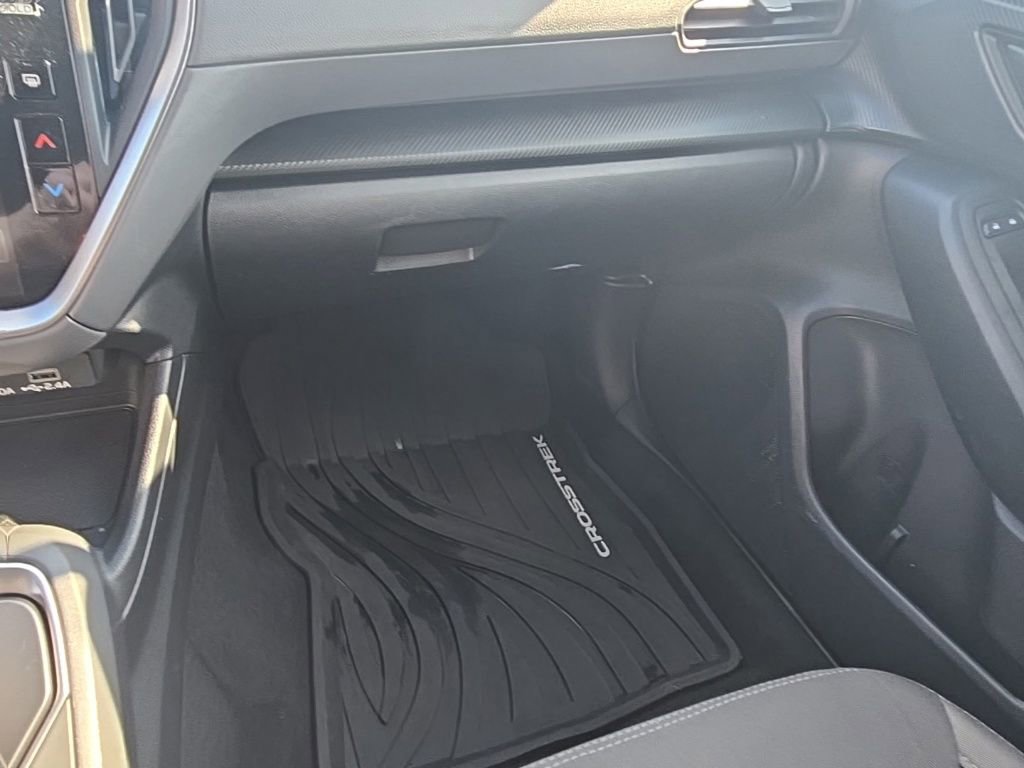 Used 2025 Subaru Crosstrek 2.0i Premium image 20